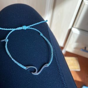 Pura Vida wave bracelet